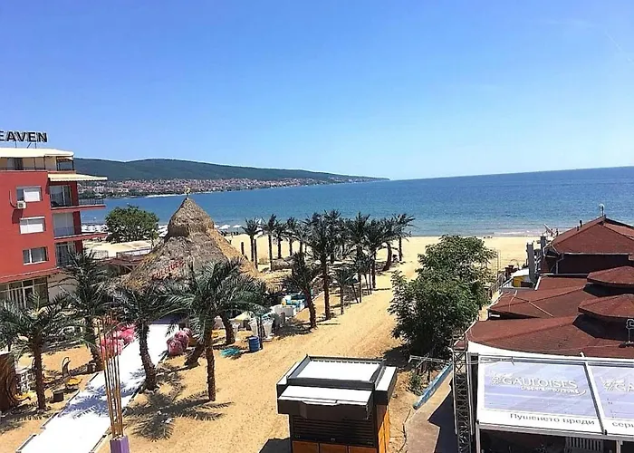 Hotel Largo Beach